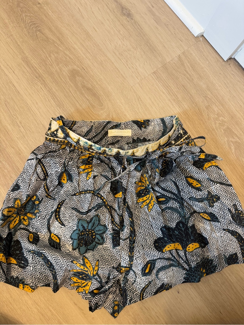 Ulla Johnson Carlotta Blouse Set in Portofino Botanical Print - Picture 7 of 15